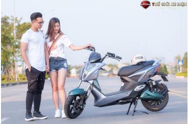 Lý Do Bạn Nên Sắm Cho Mình Chiếc Xe Máy Điện Jeek New Dibao