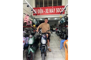 Ca Sĩ Đàm Vĩnh Hưng "Say Nắng" Xe Đạp Điện Ally X9 Ngay Từ Cái Nhìn Đầu Tiên Tại Thế Giới Xe Điện