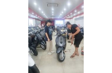 Dibao Tesla E Xám Ghi Gây Ấn Tượng Với Vẻ Đẹp Hiện Đại Và Tinh Tế